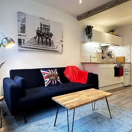 Kensington Studio Hosted By Airoperate Near Notting Hill - 1 Double Bed , 1 Sofa Bed, Ground Floor Apartment Via Private Entrance London Eksteriør bilde