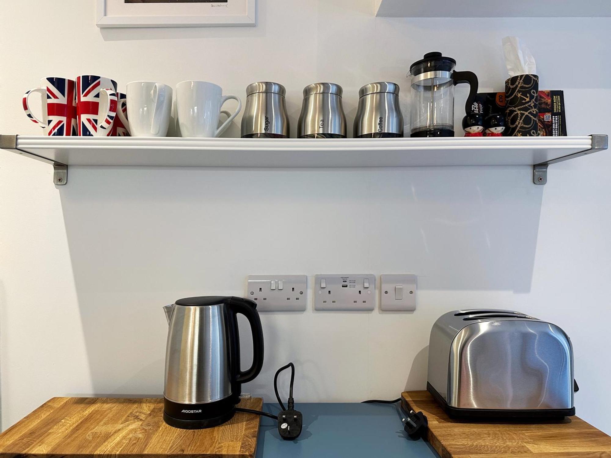 Kensington Studio Hosted By Airoperate Near Notting Hill - 1 Double Bed , 1 Sofa Bed, Ground Floor Apartment Via Private Entrance London Eksteriør bilde