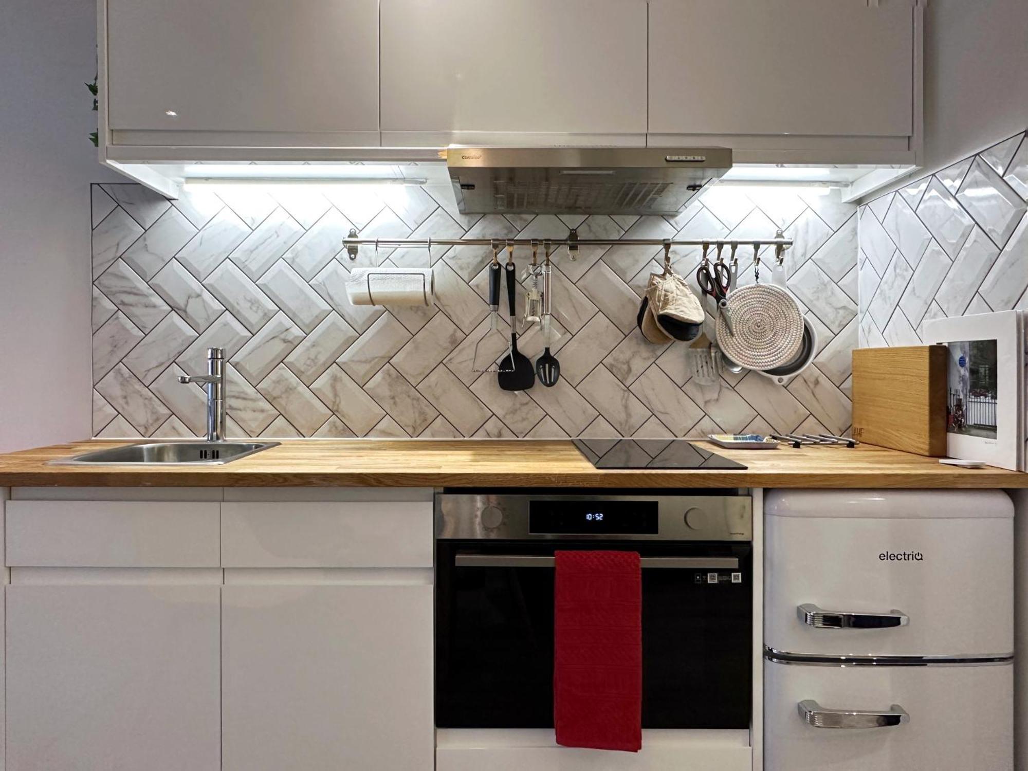Kensington Studio Hosted By Airoperate Near Notting Hill - 1 Double Bed , 1 Sofa Bed, Ground Floor Apartment Via Private Entrance London Eksteriør bilde